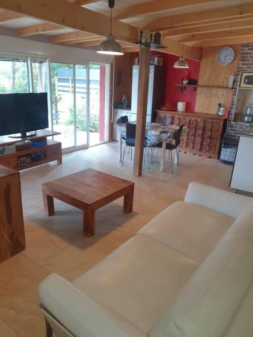 Ferienhaus Maison Individuelle, La Miloune Le Val